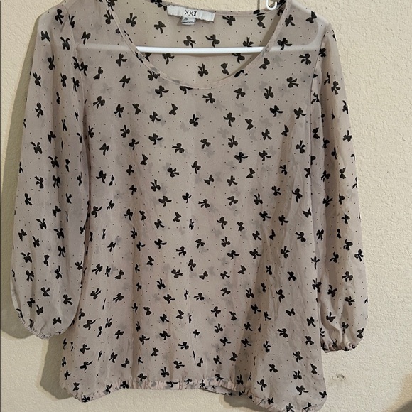 Forever 21 Black Patterned Sheer Blouse Romantic Date Night Bow - Picture 1 of 7